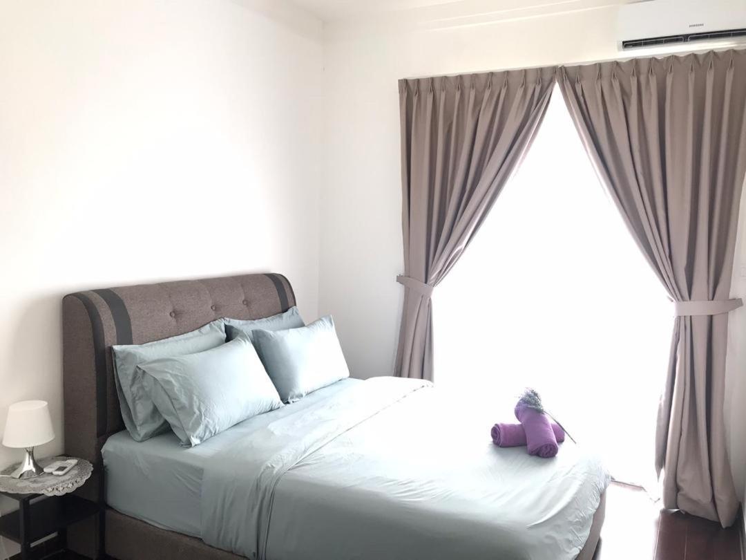 Jb City Ciq-R&F Shopping Mall Apartment Johor Bahru Bagian luar foto