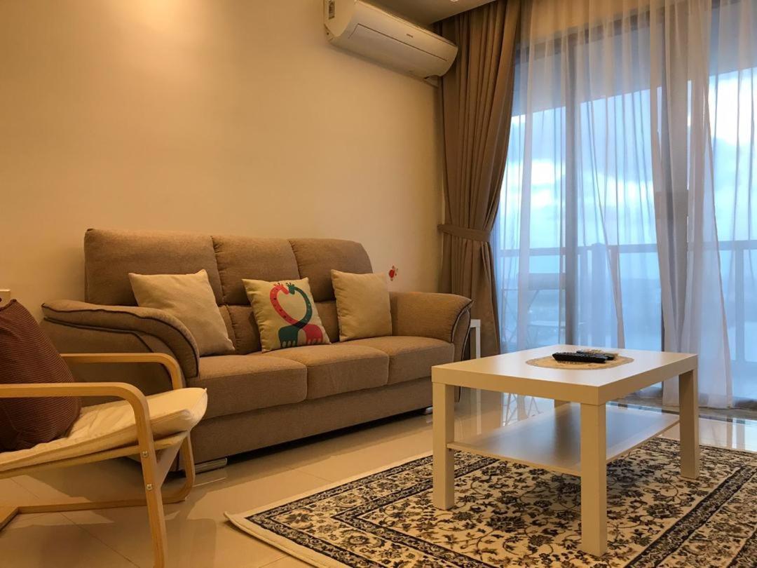 Jb City Ciq-R&F Shopping Mall Apartment Johor Bahru Ruang foto