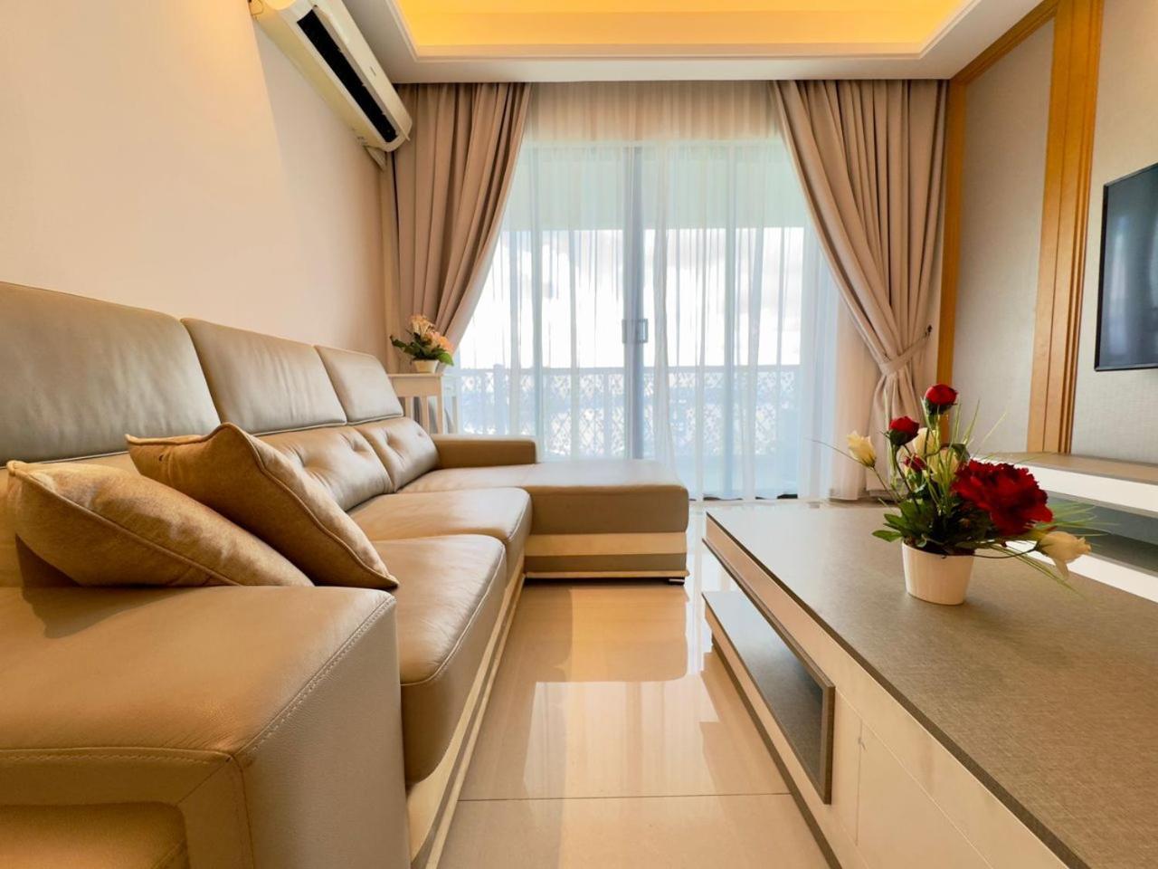 Jb City Ciq-R&F Shopping Mall Apartment Johor Bahru Bagian luar foto
